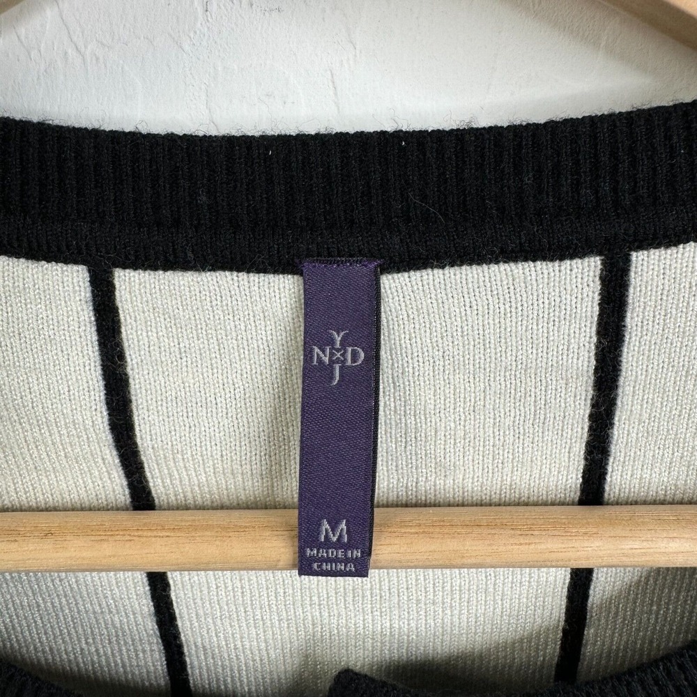 NYDJ cardigan sweater women Size M Black plaid long sleeve heavy Button Up - Picture 3 of 5